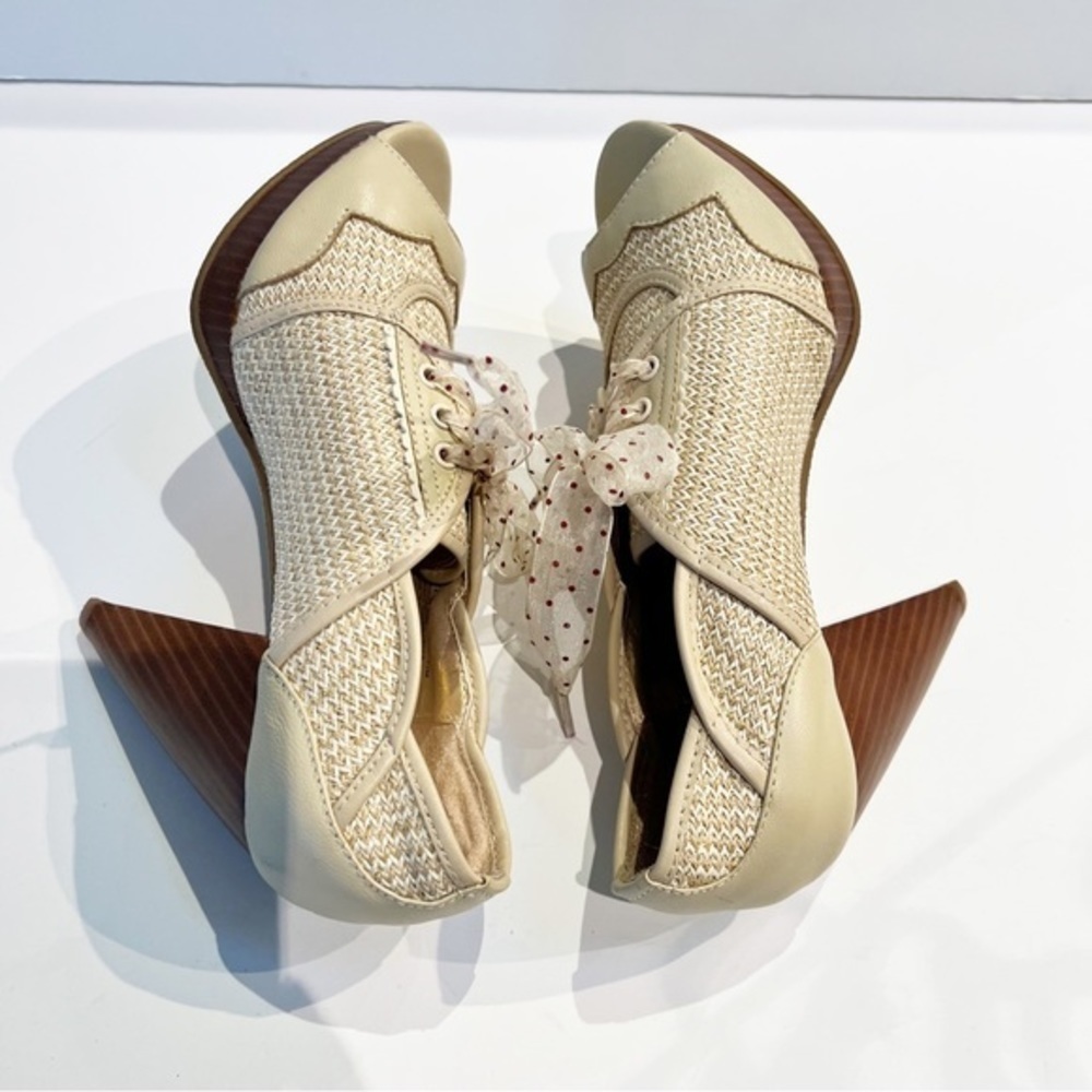 💋Anthropologie Poetic License London heels. Size 38.5 or size 7.5 in US - Picture 2 of 10